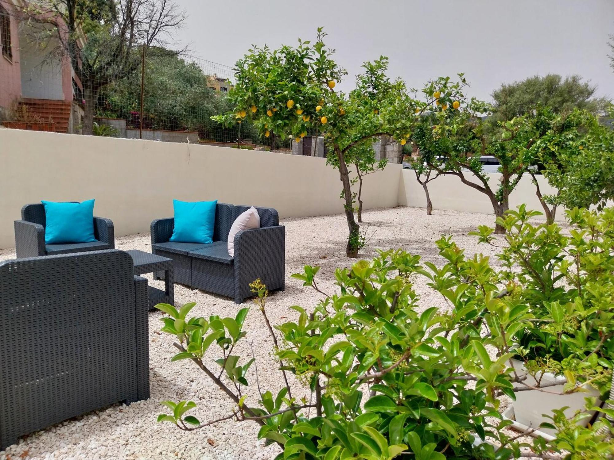 Mivida "Le Stanze Di Ada" Bed & Breakfast San Teodoro  Ngoại thất bức ảnh